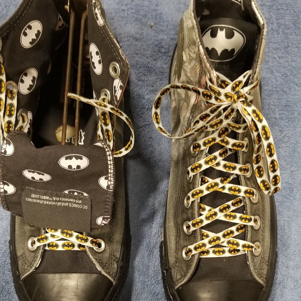 High top Converse SHOES